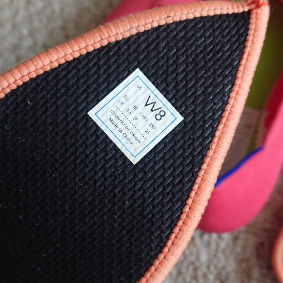 Rothy's the point coral pink flat size 7.5 - Picture 10 of 13